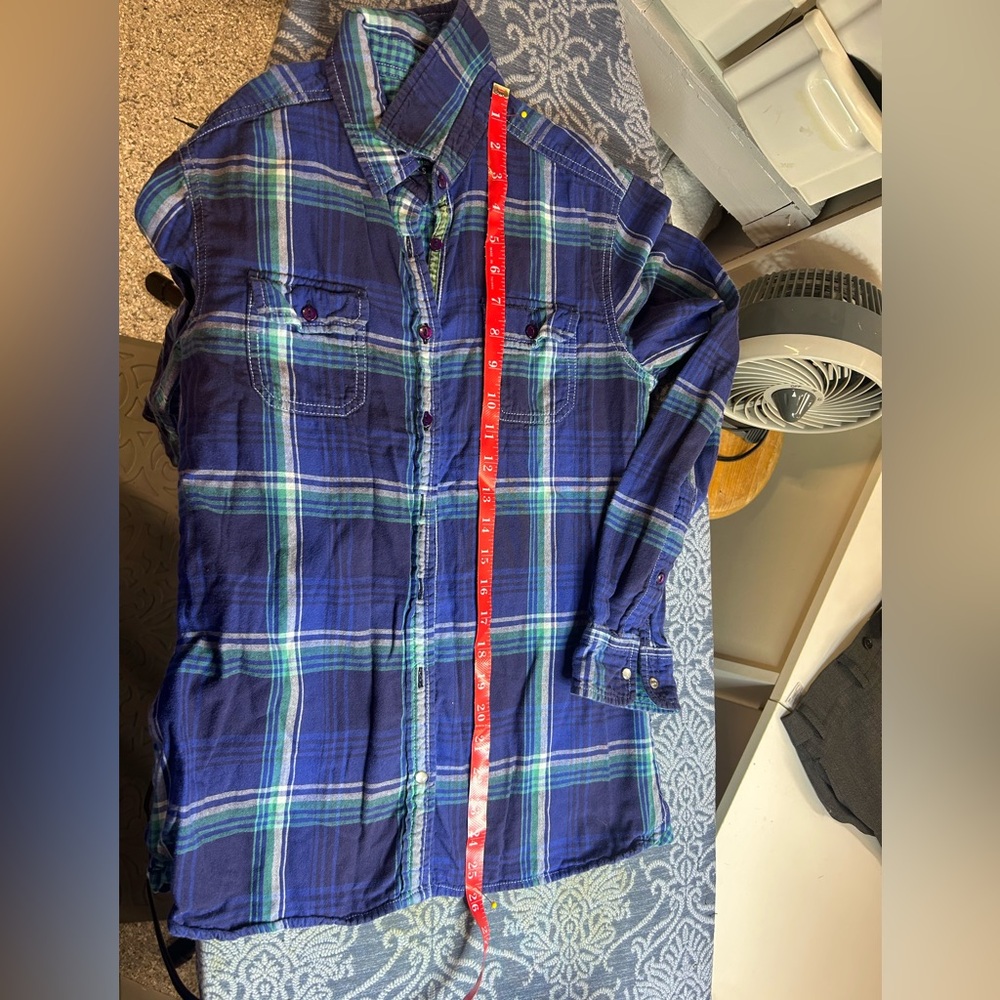 Kuhl Plaid Button Down heavier cotton  Top - Picture 8 of 8